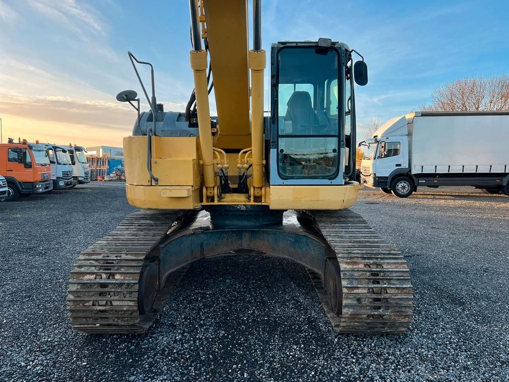 Zakup Komatsu PC228USLC  23200 Kg 107 Kw  Komatsu PC228USLC  23200 Kg 107 Kw: slika Zakup Komatsu PC228USLC  23200 Kg 107 Kw  Komatsu PC228USLC  23200 Kg 107 Kw