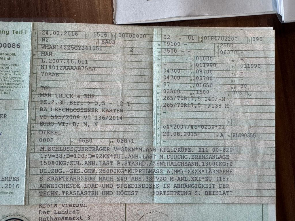 MAN 12.250 4X2 Koffer LBW Klima Diff.Sperre AHK MAN 12.250 4X2 Koffer LBW Klima Diff.Sperre AHK - Kamion sandučar: slika MAN 12.250 4X2 Koffer LBW Klima Diff.Sperre AHK MAN 12.250 4X2 Koffer LBW Klima Diff.Sperre AHK - Kamion sandučar MAN 12.250 4X2 Koffer LBW Klima Diff.Sperre AHK MAN 12.250 4X2 Koffer LBW Klima Diff.Sperre AHK - Kamion sandučar: slika MAN 12.250 4X2 Koffer LBW Klima Diff.Sperre AHK MAN 12.250 4X2 Koffer LBW Klima Diff.Sperre AHK - Kamion sandučar