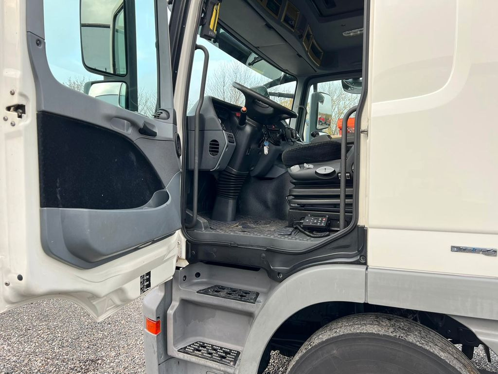 Mercedes-Benz 2541 6X2 Meiller Funk Zustand wie 200 tkm - Kamion s kukastom dizalicom: slika Mercedes-Benz 2541 6X2 Meiller Funk Zustand wie 200 tkm - Kamion s kukastom dizalicom Mercedes-Benz 2541 6X2 Meiller Funk Zustand wie 200 tkm - Kamion s kukastom dizalicom: slika Mercedes-Benz 2541 6X2 Meiller Funk Zustand wie 200 tkm - Kamion s kukastom dizalicom