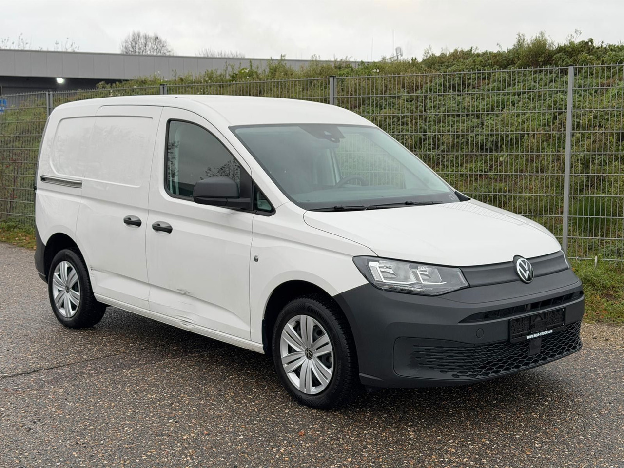 Volkswagen Caddy 4x2 | 2,0 TDI | Klima | PDC | Spurhalteass - Putnički kombi: slika Volkswagen Caddy 4x2 | 2,0 TDI | Klima | PDC | Spurhalteass - Putnički kombi Volkswagen Caddy 4x2 | 2,0 TDI | Klima | PDC | Spurhalteass - Putnički kombi: slika Volkswagen Caddy 4x2 | 2,0 TDI | Klima | PDC | Spurhalteass - Putnički kombi