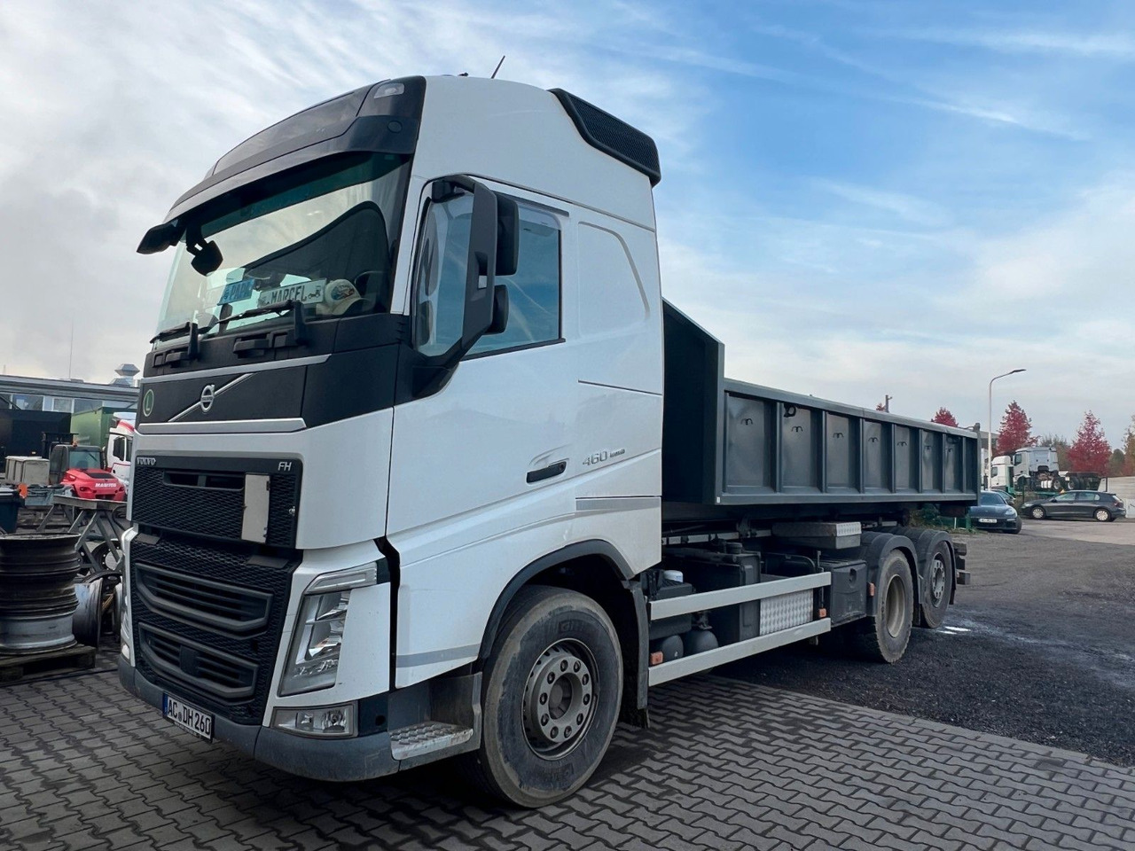 Volvo FH 460 6x2 HYVA Haken mit Klimaanlage - Kamion s kukastom dizalicom: slika Volvo FH 460 6x2 HYVA Haken mit Klimaanlage - Kamion s kukastom dizalicom Volvo FH 460 6x2 HYVA Haken mit Klimaanlage - Kamion s kukastom dizalicom: slika Volvo FH 460 6x2 HYVA Haken mit Klimaanlage - Kamion s kukastom dizalicom
