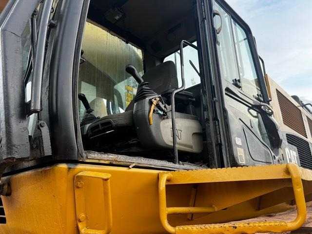 CAT 390DL - Bager gusjeničar: slika CAT 390DL - Bager gusjeničar CAT 390DL - Bager gusjeničar: slika CAT 390DL - Bager gusjeničar