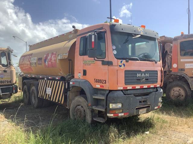 MAN 33.360-V20 - Kamion cisterna: slika MAN 33.360-V20 - Kamion cisterna MAN 33.360-V20 - Kamion cisterna: slika MAN 33.360-V20 - Kamion cisterna