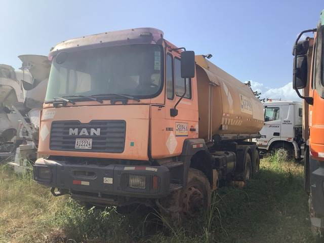 MAN 33.414-V20 - Kamion cisterna: slika MAN 33.414-V20 - Kamion cisterna MAN 33.414-V20 - Kamion cisterna: slika MAN 33.414-V20 - Kamion cisterna