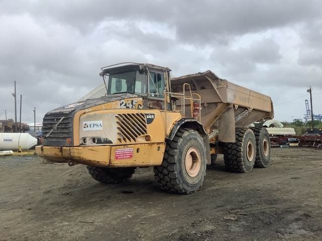 Volvo A40D - Zglobni istovarivač: slika Volvo A40D - Zglobni istovarivač Volvo A40D - Zglobni istovarivač: slika Volvo A40D - Zglobni istovarivač