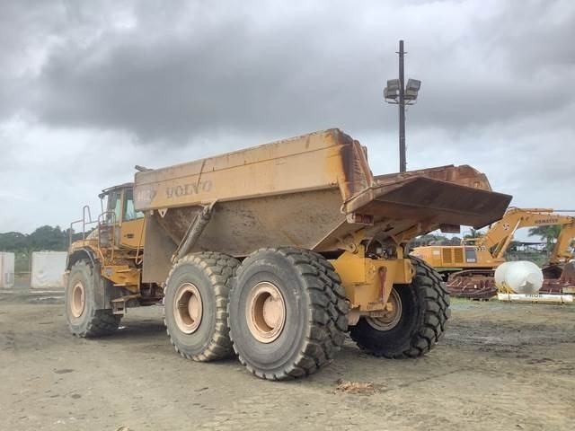 Volvo A40D - Zglobni istovarivač: slika Volvo A40D - Zglobni istovarivač Volvo A40D - Zglobni istovarivač: slika Volvo A40D - Zglobni istovarivač