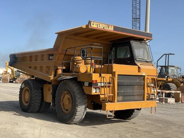 CAT 769 - Kruti istovarivač/ Kamion za prijevoz kamenja: slika CAT 769 - Kruti istovarivač/ Kamion za prijevoz kamenja CAT 769 - Kruti istovarivač/ Kamion za prijevoz kamenja: slika CAT 769 - Kruti istovarivač/ Kamion za prijevoz kamenja