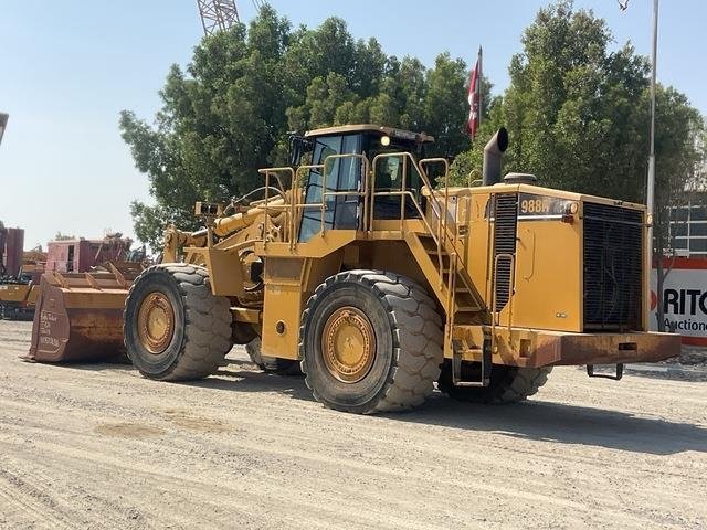 CAT 988H - Utovarivač na kotačima: slika CAT 988H - Utovarivač na kotačima CAT 988H - Utovarivač na kotačima: slika CAT 988H - Utovarivač na kotačima