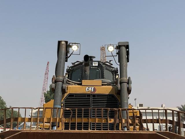 Buldožer CAT D8R: slika Buldožer CAT D8R