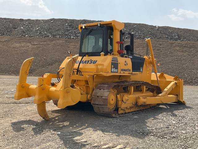 Komatsu D85EX-15 - Buldožer: slika Komatsu D85EX-15 - Buldožer Komatsu D85EX-15 - Buldožer: slika Komatsu D85EX-15 - Buldožer