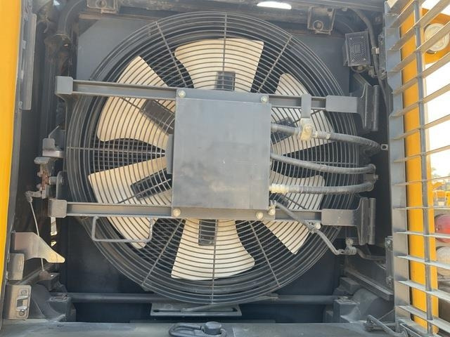 Utovarivač na kotačima Komatsu WA470-7: slika Utovarivač na kotačima Komatsu WA470-7