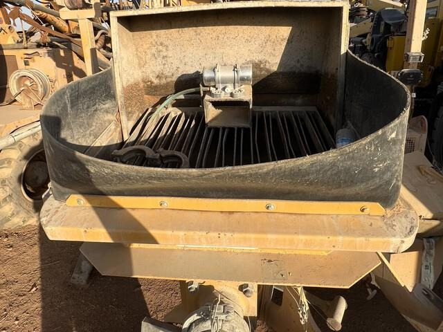 Putzmeister SPM500PC - Beton pumpa: slika Putzmeister SPM500PC - Beton pumpa Putzmeister SPM500PC - Beton pumpa: slika Putzmeister SPM500PC - Beton pumpa
