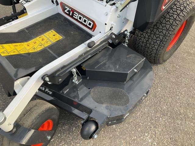 Novi Vrtna kosilica Bobcat ZT3000: slika Novi Vrtna kosilica Bobcat ZT3000 Novi Vrtna kosilica Bobcat ZT3000: slika Novi Vrtna kosilica Bobcat ZT3000