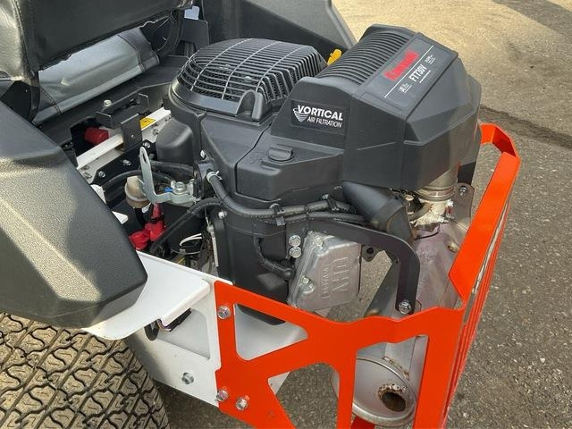 Novi Vrtna kosilica Bobcat ZT3000: slika Novi Vrtna kosilica Bobcat ZT3000 Novi Vrtna kosilica Bobcat ZT3000: slika Novi Vrtna kosilica Bobcat ZT3000