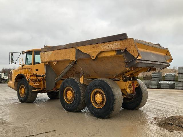 Volvo A30D - Zglobni istovarivač: slika Volvo A30D - Zglobni istovarivač Volvo A30D - Zglobni istovarivač: slika Volvo A30D - Zglobni istovarivač