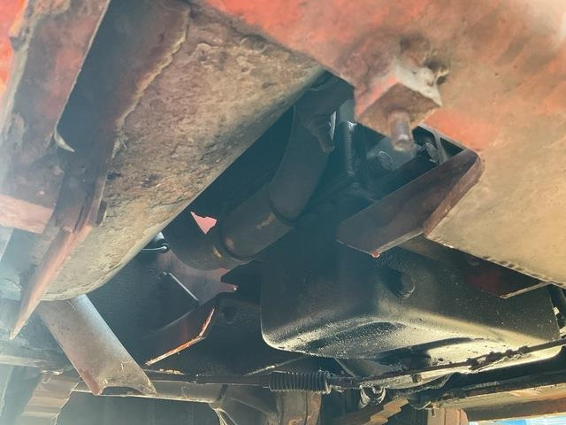 Charlatte TD225 - Vučni traktor: slika Charlatte TD225 - Vučni traktor Charlatte TD225 - Vučni traktor: slika Charlatte TD225 - Vučni traktor