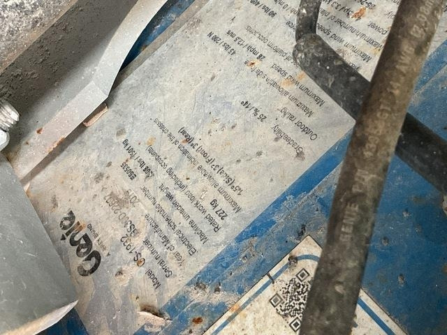 Genie GS1932 - Škarasta podizna platforma: slika Genie GS1932 - Škarasta podizna platforma Genie GS1932 - Škarasta podizna platforma: slika Genie GS1932 - Škarasta podizna platforma