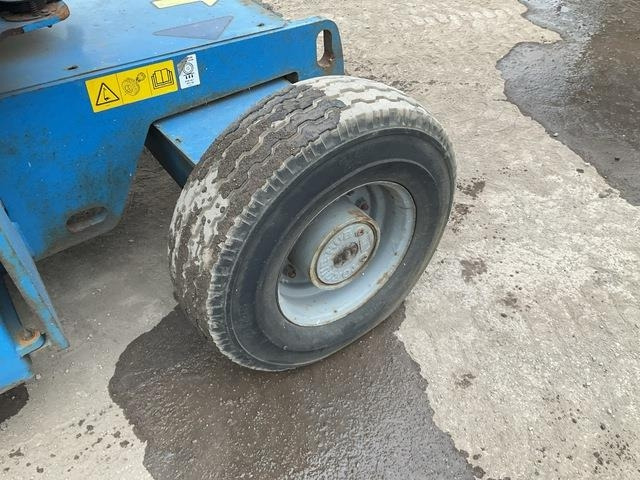 Zakup  Genie Z45/25J Genie Z45/25J: slika Zakup  Genie Z45/25J Genie Z45/25J