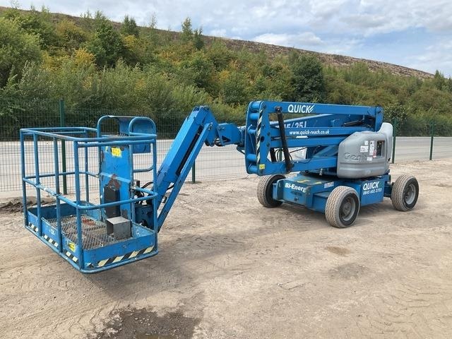 Genie Z45/25J - Zglobni krak: slika Genie Z45/25J - Zglobni krak Genie Z45/25J - Zglobni krak: slika Genie Z45/25J - Zglobni krak