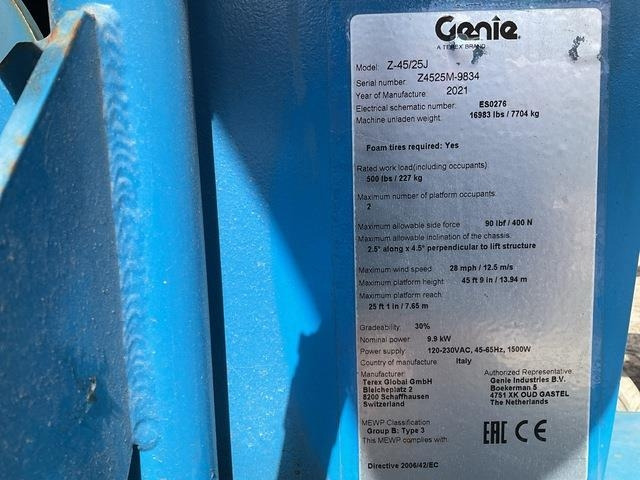 Genie Z45/25J - Zglobni krak: slika Genie Z45/25J - Zglobni krak Genie Z45/25J - Zglobni krak: slika Genie Z45/25J - Zglobni krak