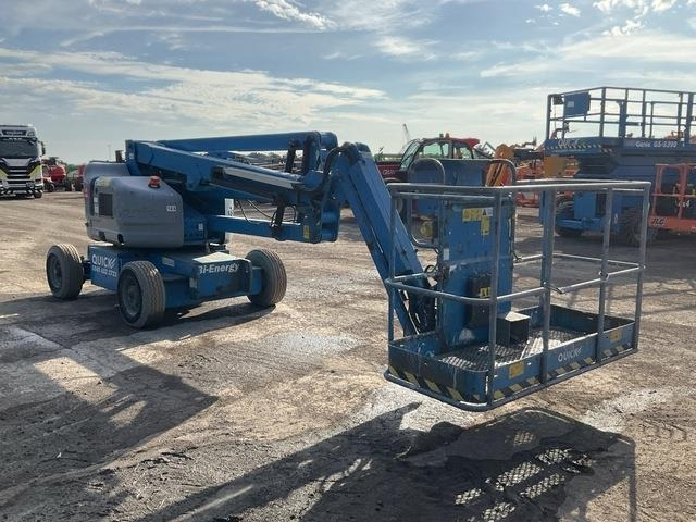 Genie Z45/25J - Zglobni krak: slika Genie Z45/25J - Zglobni krak Genie Z45/25J - Zglobni krak: slika Genie Z45/25J - Zglobni krak
