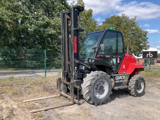 Manitou M26-4 - Viličar za teške terene: slika Manitou M26-4 - Viličar za teške terene Manitou M26-4 - Viličar za teške terene: slika Manitou M26-4 - Viličar za teške terene