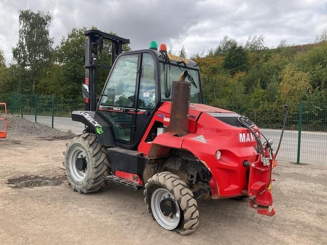 Manitou M30-4 - Viličar za teške terene: slika Manitou M30-4 - Viličar za teške terene Manitou M30-4 - Viličar za teške terene: slika Manitou M30-4 - Viličar za teške terene