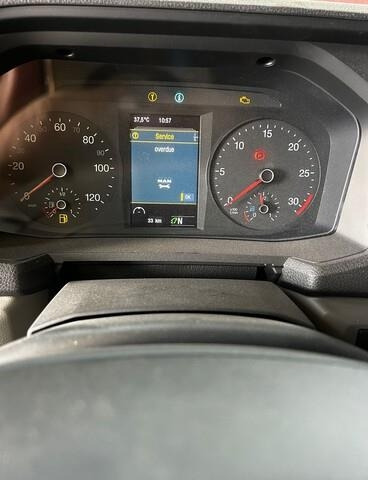 MAN TGM18.250 - Kamion cisterna: slika MAN TGM18.250 - Kamion cisterna MAN TGM18.250 - Kamion cisterna: slika MAN TGM18.250 - Kamion cisterna