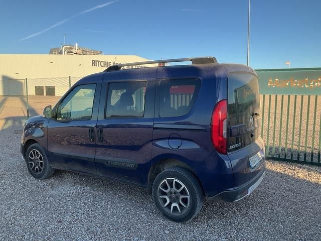 Fiat Doblo - Automobil: slika Fiat Doblo - Automobil Fiat Doblo - Automobil: slika Fiat Doblo - Automobil