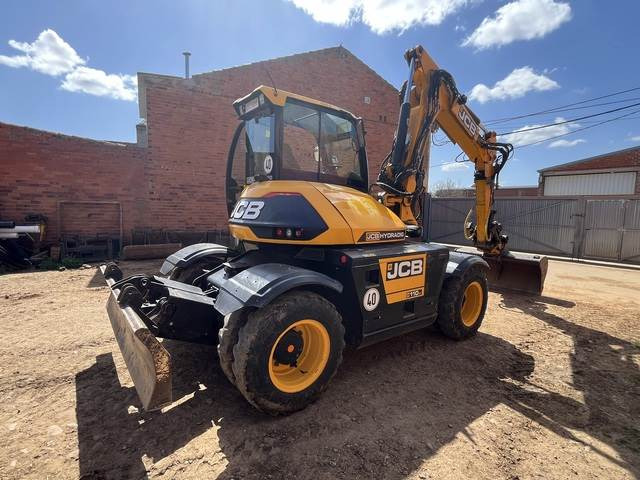 JCB HD110WTT4 - Bager na kotačima: slika JCB HD110WTT4 - Bager na kotačima JCB HD110WTT4 - Bager na kotačima: slika JCB HD110WTT4 - Bager na kotačima