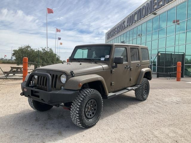 Jeep Wrangler JK Command - Automobil: slika Jeep Wrangler JK Command - Automobil Jeep Wrangler JK Command - Automobil: slika Jeep Wrangler JK Command - Automobil