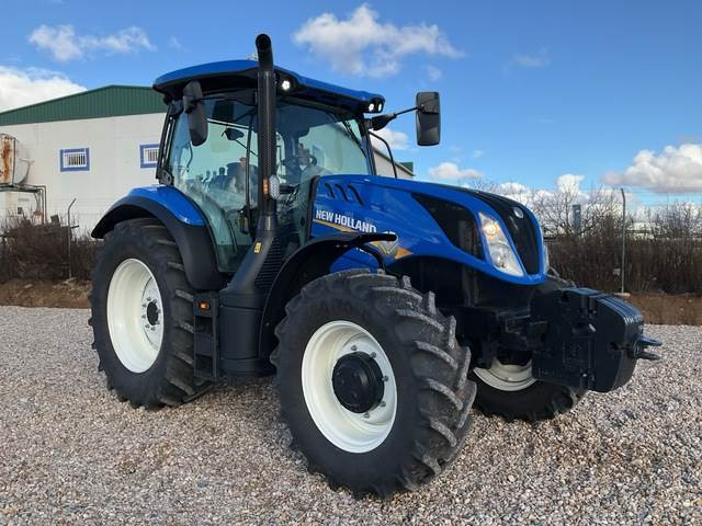 New Holland T6.145 - Traktor: slika New Holland T6.145 - Traktor New Holland T6.145 - Traktor: slika New Holland T6.145 - Traktor