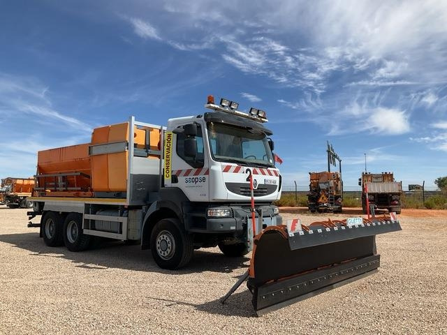 Renault Kerax 430DXI - Vozilo za čišćenje snijega: slika Renault Kerax 430DXI - Vozilo za čišćenje snijega Renault Kerax 430DXI - Vozilo za čišćenje snijega: slika Renault Kerax 430DXI - Vozilo za čišćenje snijega