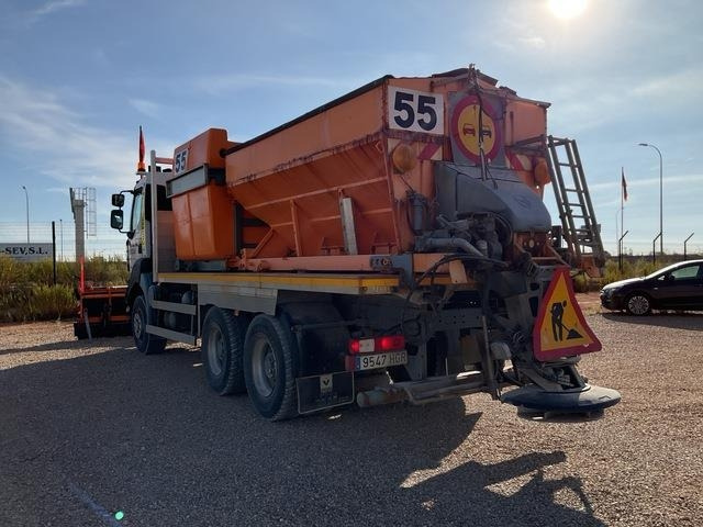 Renault Kerax 430DXI - Vozilo za čišćenje snijega: slika Renault Kerax 430DXI - Vozilo za čišćenje snijega Renault Kerax 430DXI - Vozilo za čišćenje snijega: slika Renault Kerax 430DXI - Vozilo za čišćenje snijega