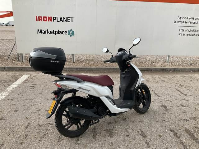 Sym phony 50 - Motocikl: slika Sym phony 50 - Motocikl Sym phony 50 - Motocikl: slika Sym phony 50 - Motocikl