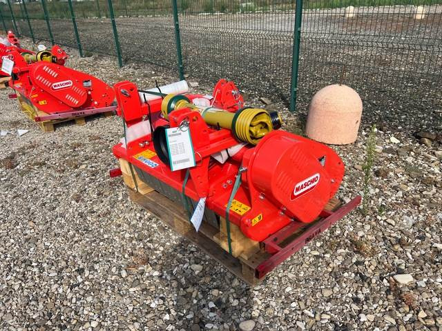 Maschio Gaspardo Brava 120 3P Fix - Malčer sa čekićima: slika Maschio Gaspardo Brava 120 3P Fix - Malčer sa čekićima Maschio Gaspardo Brava 120 3P Fix - Malčer sa čekićima: slika Maschio Gaspardo Brava 120 3P Fix - Malčer sa čekićima