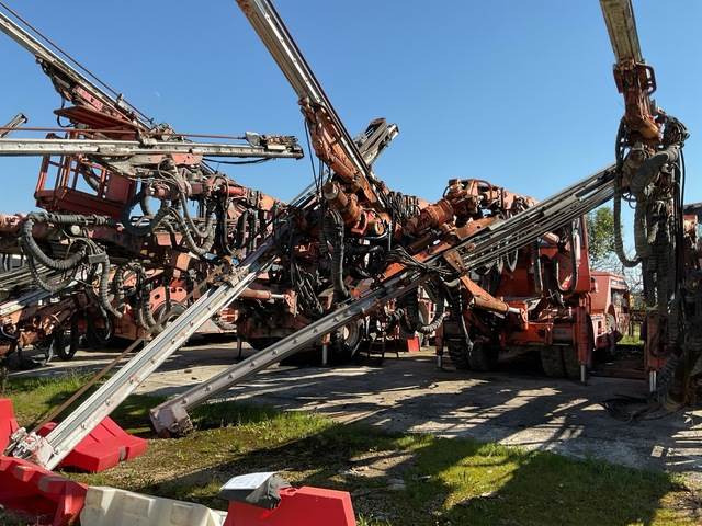Tamrock AXERA T12 - Rudarski strojevi: slika Tamrock AXERA T12 - Rudarski strojevi Tamrock AXERA T12 - Rudarski strojevi: slika Tamrock AXERA T12 - Rudarski strojevi