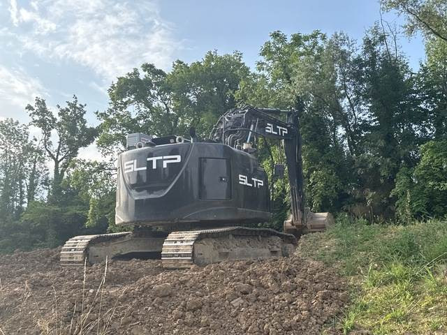 Hitachi ZX225USLC-6 - Bager gusjeničar: slika Hitachi ZX225USLC-6 - Bager gusjeničar Hitachi ZX225USLC-6 - Bager gusjeničar: slika Hitachi ZX225USLC-6 - Bager gusjeničar
