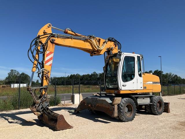 Liebherr A314 - Bager na kotačima: slika Liebherr A314 - Bager na kotačima Liebherr A314 - Bager na kotačima: slika Liebherr A314 - Bager na kotačima