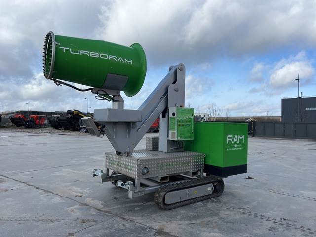 MB Crusher SC60SMT - Građevinska oprema: slika MB Crusher SC60SMT - Građevinska oprema MB Crusher SC60SMT - Građevinska oprema: slika MB Crusher SC60SMT - Građevinska oprema