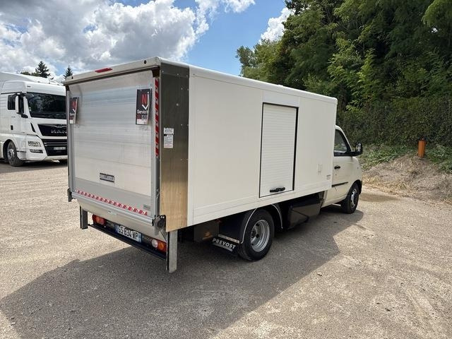 Piaggio Porter NP6 - Furgon: slika Piaggio Porter NP6 - Furgon Piaggio Porter NP6 - Furgon: slika Piaggio Porter NP6 - Furgon