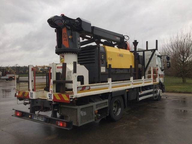 Renault D250 - Platforma za bušenje: slika Renault D250 - Platforma za bušenje Renault D250 - Platforma za bušenje: slika Renault D250 - Platforma za bušenje