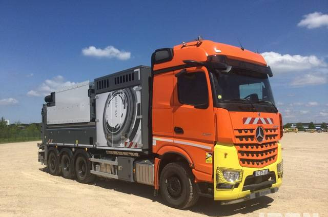 Rivard - Mercedes-Benz EXVAC - Arocs 3253 8x4 - Vakum kamion: slika Rivard - Mercedes-Benz EXVAC - Arocs 3253 8x4 - Vakum kamion Rivard - Mercedes-Benz EXVAC - Arocs 3253 8x4 - Vakum kamion: slika Rivard - Mercedes-Benz EXVAC - Arocs 3253 8x4 - Vakum kamion