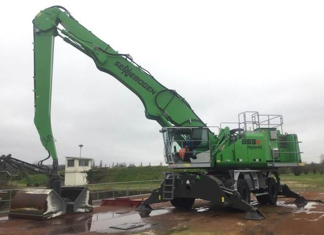 Sennebogen 855E - Stroj za rukovanje otpadom: slika Sennebogen 855E - Stroj za rukovanje otpadom Sennebogen 855E - Stroj za rukovanje otpadom: slika Sennebogen 855E - Stroj za rukovanje otpadom