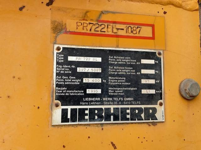Liebherr PR722BL - Buldožer: slika Liebherr PR722BL - Buldožer Liebherr PR722BL - Buldožer: slika Liebherr PR722BL - Buldožer