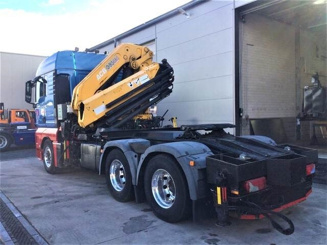 MAN TGX26.480 - Kamion s kranom: slika MAN TGX26.480 - Kamion s kranom MAN TGX26.480 - Kamion s kranom: slika MAN TGX26.480 - Kamion s kranom
