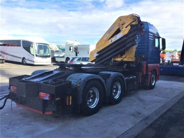 MAN TGX26.480 - Kamion s kranom: slika MAN TGX26.480 - Kamion s kranom MAN TGX26.480 - Kamion s kranom: slika MAN TGX26.480 - Kamion s kranom