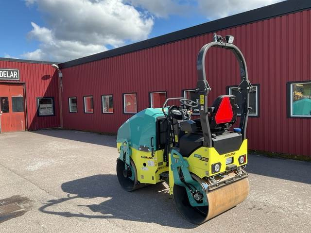 Ammann ARX23 1-2 - Cestovni valjak: slika Ammann ARX23 1-2 - Cestovni valjak Ammann ARX23 1-2 - Cestovni valjak: slika Ammann ARX23 1-2 - Cestovni valjak