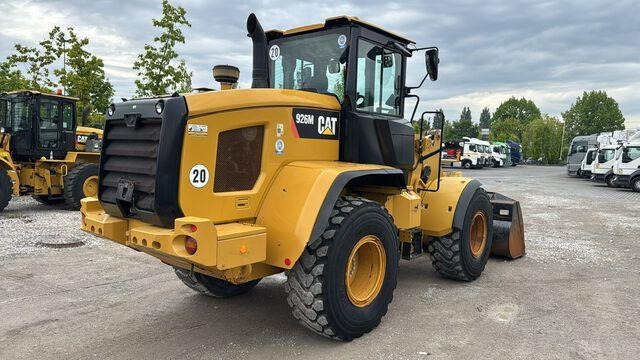 CAT 926M - Utovarivač na kotačima: slika  CAT 926M - Utovarivač na kotačima CAT 926M - Utovarivač na kotačima: slika  CAT 926M - Utovarivač na kotačima