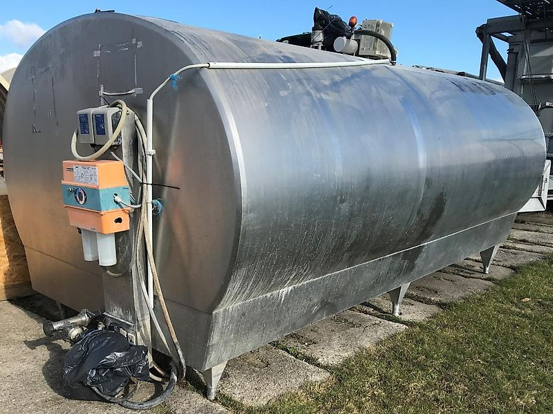 DeLaval 10000 Liter HCAN - Oprema za mužnju: slika DeLaval 10000 Liter HCAN - Oprema za mužnju DeLaval 10000 Liter HCAN - Oprema za mužnju: slika DeLaval 10000 Liter HCAN - Oprema za mužnju